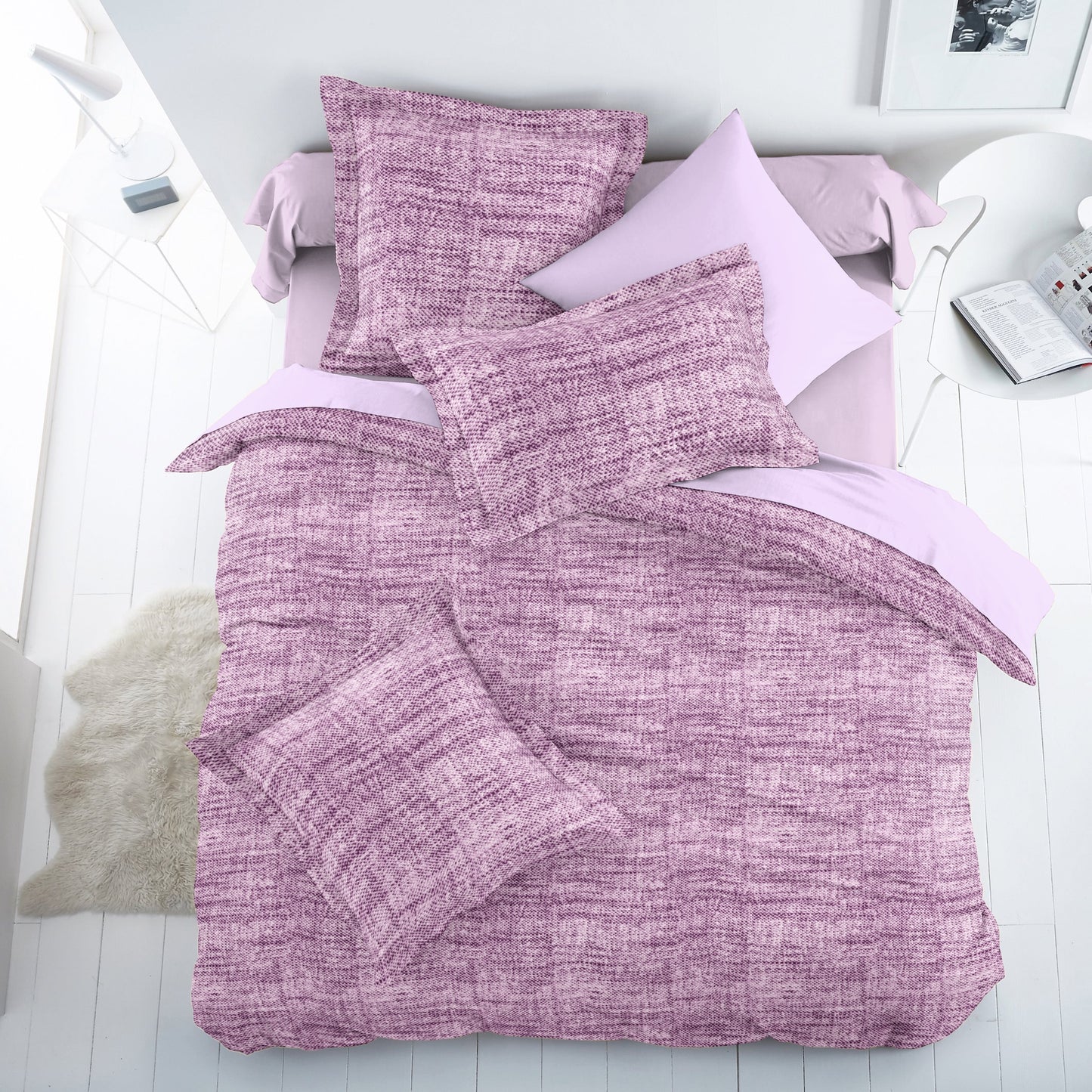 All over Jacquard Wine | 186 TC | King Size Bedsheet